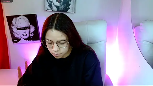 Snapshot of SamanthaRoldaan chatting on 25, 2, 2026 SamanthaRoldaan online show from 25, 2, 2026