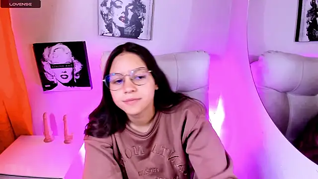 SamanthaRoldaan online show from 16, 3, 2026