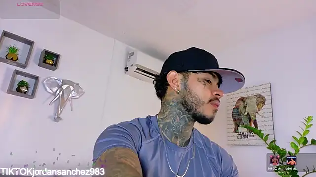 Snapshot of JordanSmiith_ chatting on 5, 2, 2026 JordanSmiith online show from 5, 2, 2026