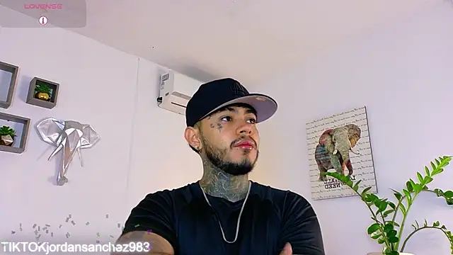 Snapshot of JordanSmiith_ chatting on 15, 2, 2026 JordanSmiith online show from 15, 2, 2026