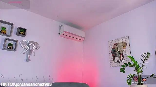 Snapshot of JordanSmiith_ chatting on 21, 2, 2026 JordanSmiith online show from 21, 2, 2026