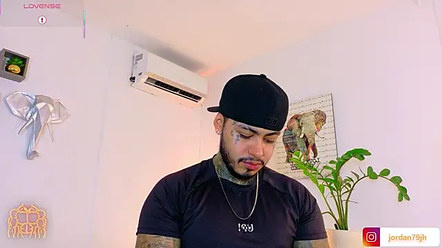 Snapshot of JordanSmiith_ chatting on 18, 7, 2026 JordanSmiith online show from 18, 7, 2026