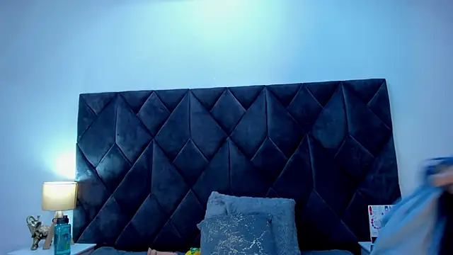 Linisprincehot69 online show from 19, 1, 2025