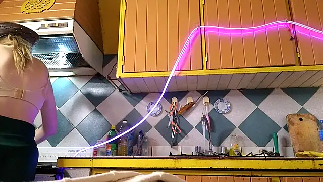 Jony Marta online show from 12, 11, 2025