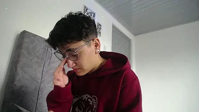 linda 33 online show from 30, 3, 2026