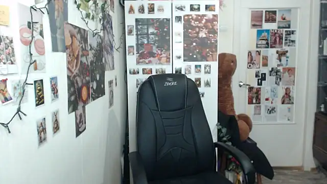 CapriScorpion online show from 24, 1, 2025