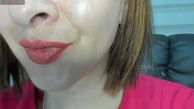 queen fetish online show from 1, 4, 2026