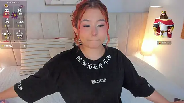 Atenea cuteee online show from 10, 4, 2026