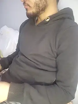 Snapshot of Arabian-B chatting on 17, 12, 2024 Arabian-B online show from 17, 12, 2024