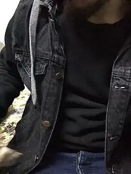 Snapshot of Arabian-B chatting on 5, 1, 2025 Arabian-B online show from 5, 1, 2025