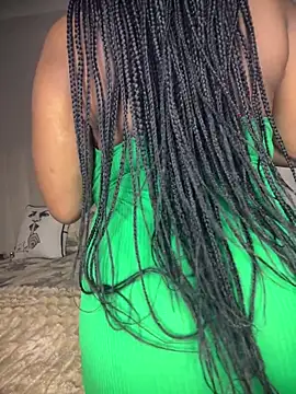 Bustygoddess32 online show from 19, 3, 2026