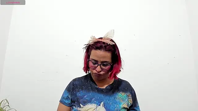 hazel 34 online show from 31, 3, 2026