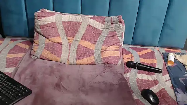 BLACKberry008 online show from 19, 2, 2025