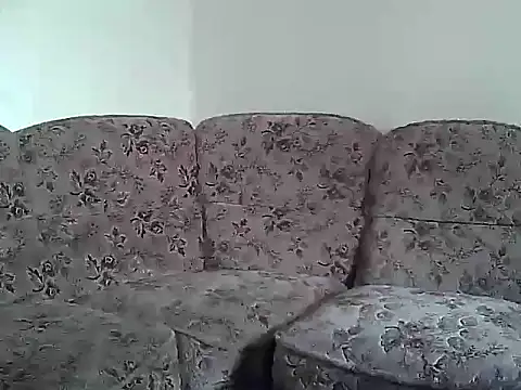 suarez1235 online show from 13, 4, 2026