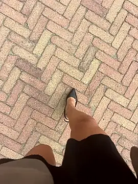 LadyScarlett-xk online show from 1, 10, 2025