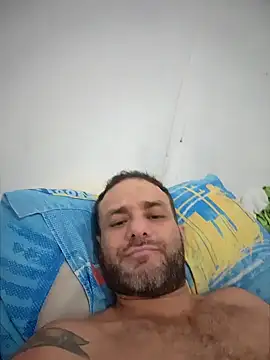 Snapshot of omlorim chatting on 11, 2, 2025 omlorim online show from 11, 2, 2025