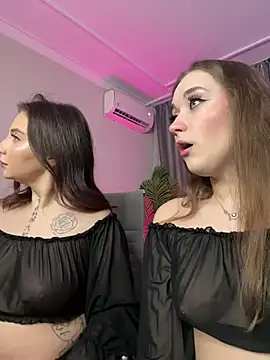 RollingGirls online show from 6, 3, 2025