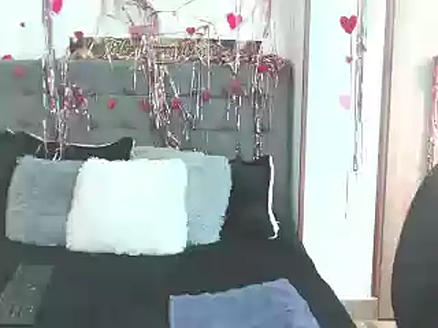 ChristinMooree online show from 18, 3, 2025