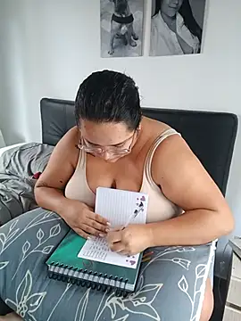 RachellGraham online show from 4, 7, 2026