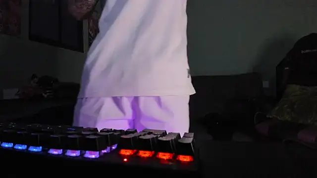 Sisoyalejo420 online show from 4, 2, 2026