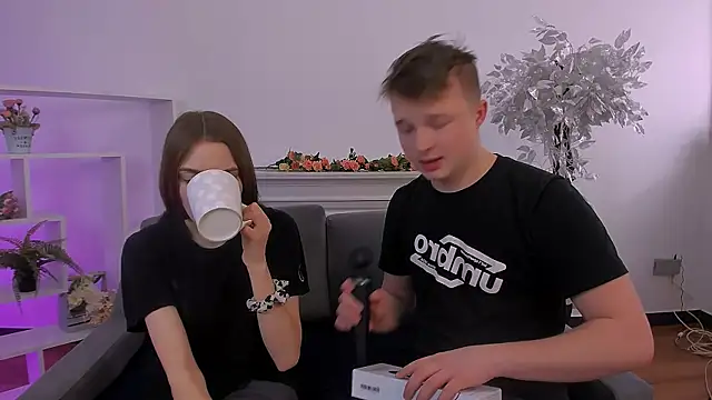  Olli  Stiw  online show from 8, 3, 2025