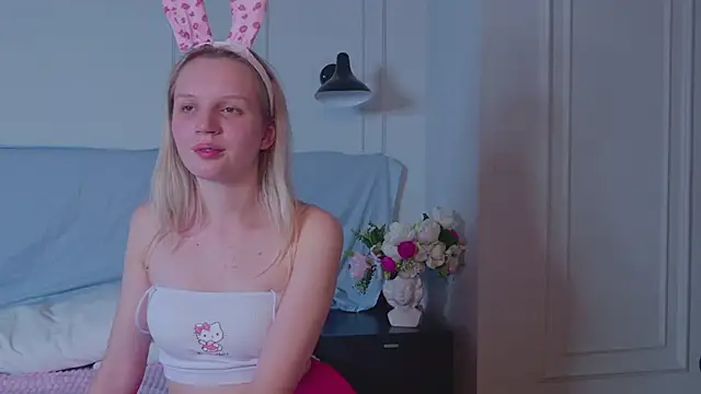 Beatrica Klein online show from 10, 12, 2024