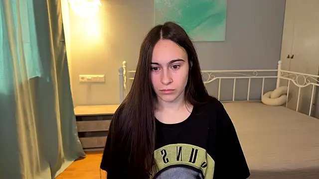 Snapshot of AliceKolltt chatting on 26, 6, 2026 AliceKolltt online show from 26, 6, 2026