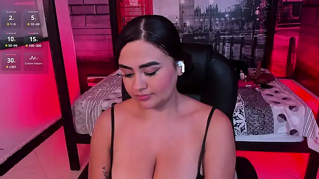 Snapshot of katia_bigboobs1 chatting on 16, 4, 2026 katia bigboobs1 online show from 16, 4, 2026