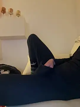 Frank22xx online show from 29, 3, 2026