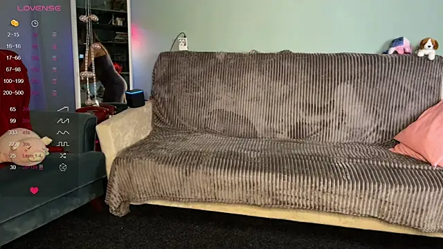 Snapshot of HumbleJess chatting on 6, 4, 2026 HumbleJess online show from 6, 4, 2026