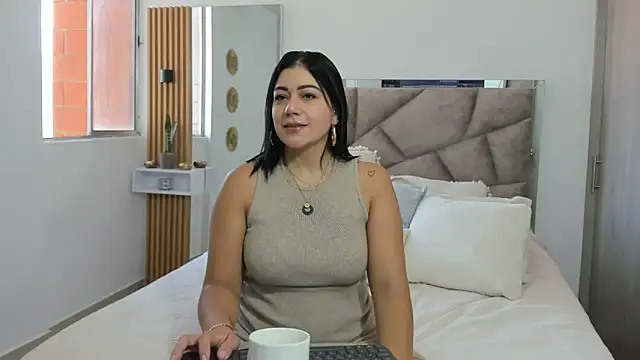 Snapshot of EmilyPeytonn chatting on 20, 12, 2025 EmilyPeytonn online show from 20, 12, 2025