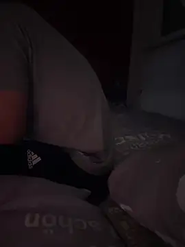 Bennyben8604 online show from 12, 1, 2025