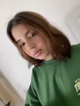 Lia sex69 online show from 19, 2, 2025