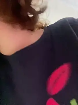 Lia sex69 online show from 24, 2, 2025