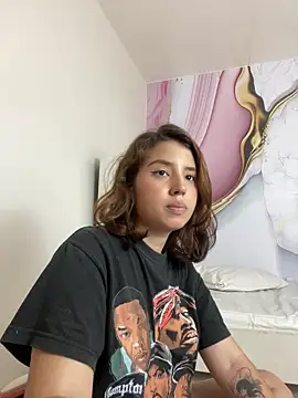 Lia sex69 online show from 1, 3, 2025