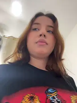 Lia sex69 online show from 11, 3, 2025