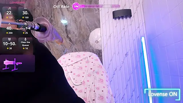 Snapshot of annie_wigg chatting on 16, 12, 2025 annie wigg online show from 16, 12, 2025