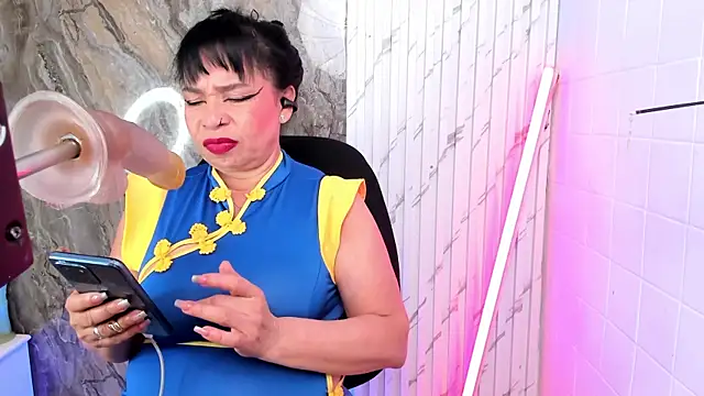 Snapshot of annie_wigg chatting on 20, 2, 2026 annie wigg online show from 20, 2, 2026