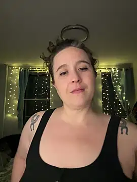 sylviahhh online show from 31, 1, 2025