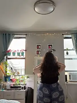 sylviahhh online show from 31, 5, 2026