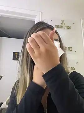  Emma Valka online show from 1, 2, 2025