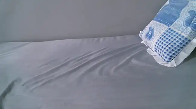 femaqueen online show from 17, 3, 2025