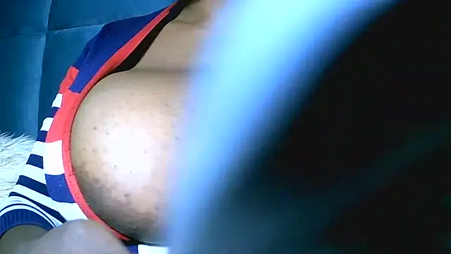 Bustypillows online show from 22, 12, 2025