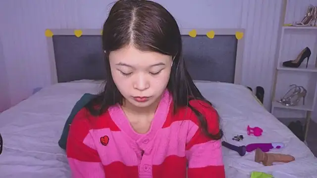 Tina Kim  online show from 6, 2, 2025