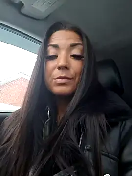 Snapshot of RuslanaXX chatting on 25, 1, 2025 RuslanaXX online show from 25, 1, 2025