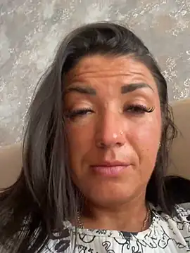 Snapshot of RuslanaXX chatting on 25, 2, 2025 RuslanaXX online show from 25, 2, 2025