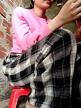 Blythe 69 online show from 28, 1, 2025