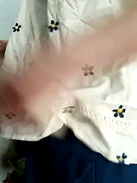 Blythe 69 online show from 24, 9, 2025