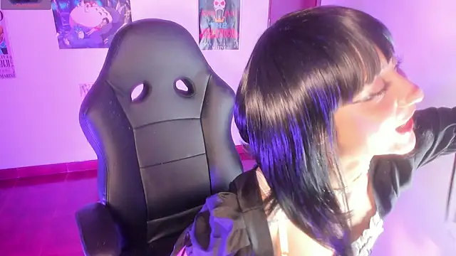 MonxxsLove online show from 5, 7, 2026
