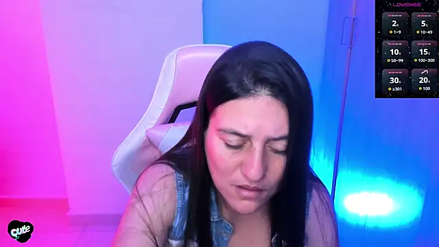 Snapshot of Saskyaa chatting on 4, 6, 2026 Saskyaa online show from 4, 6, 2026